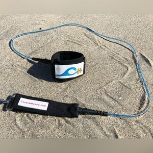🐶 NWT Custom Coastal Hound Dog Leash with Padded Velcro Cuff